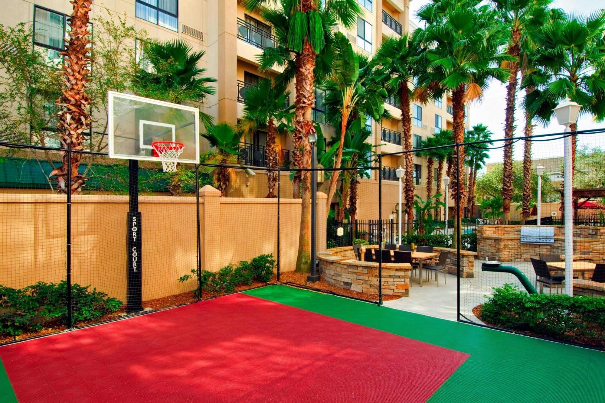 Courtyard Tampa Downtown Hotel Exterior foto